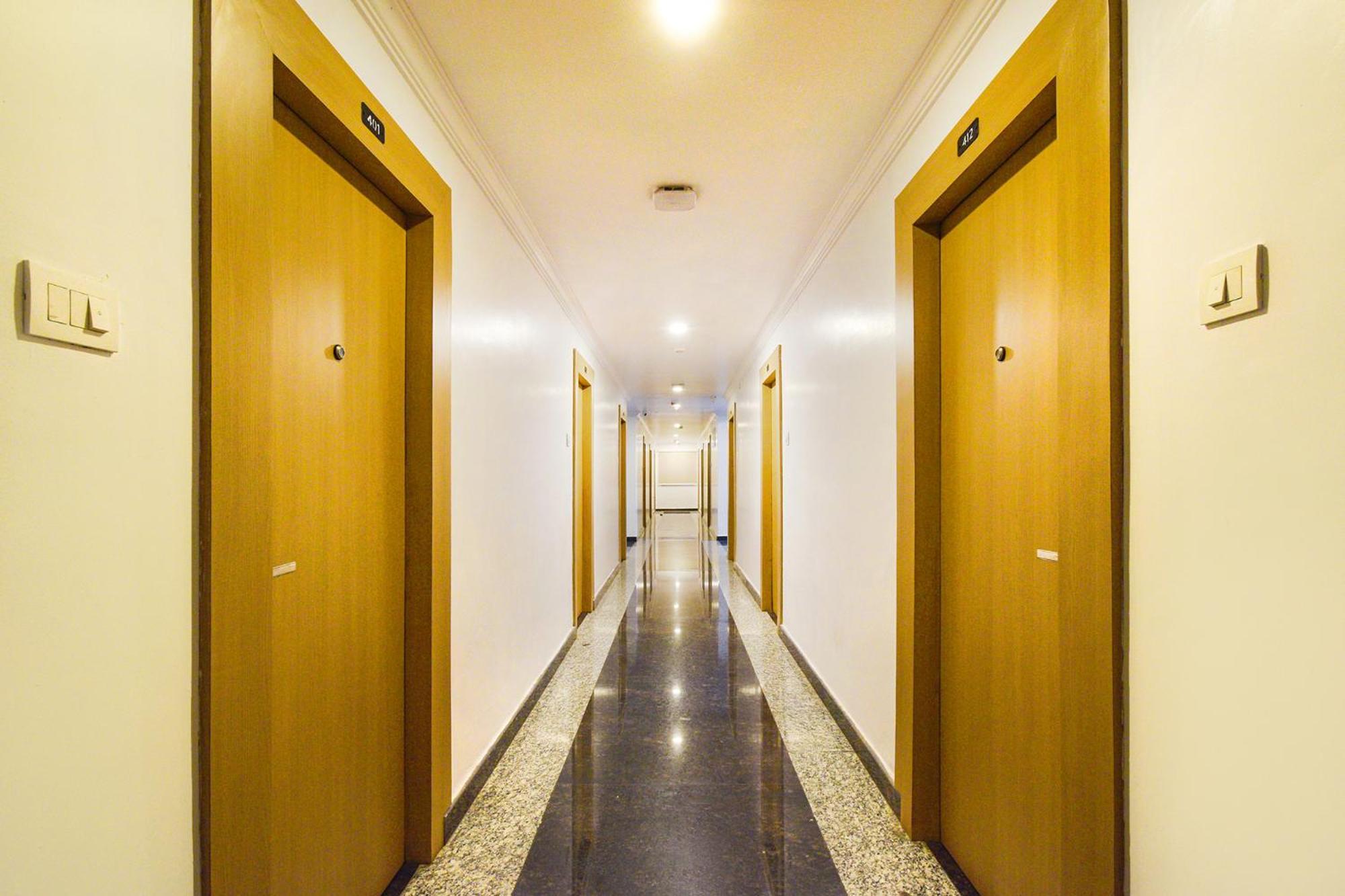 Fabhotel The Cinco Primera - Nr Kbr Park, Banjara Hills Хайдарабад Экстерьер фото