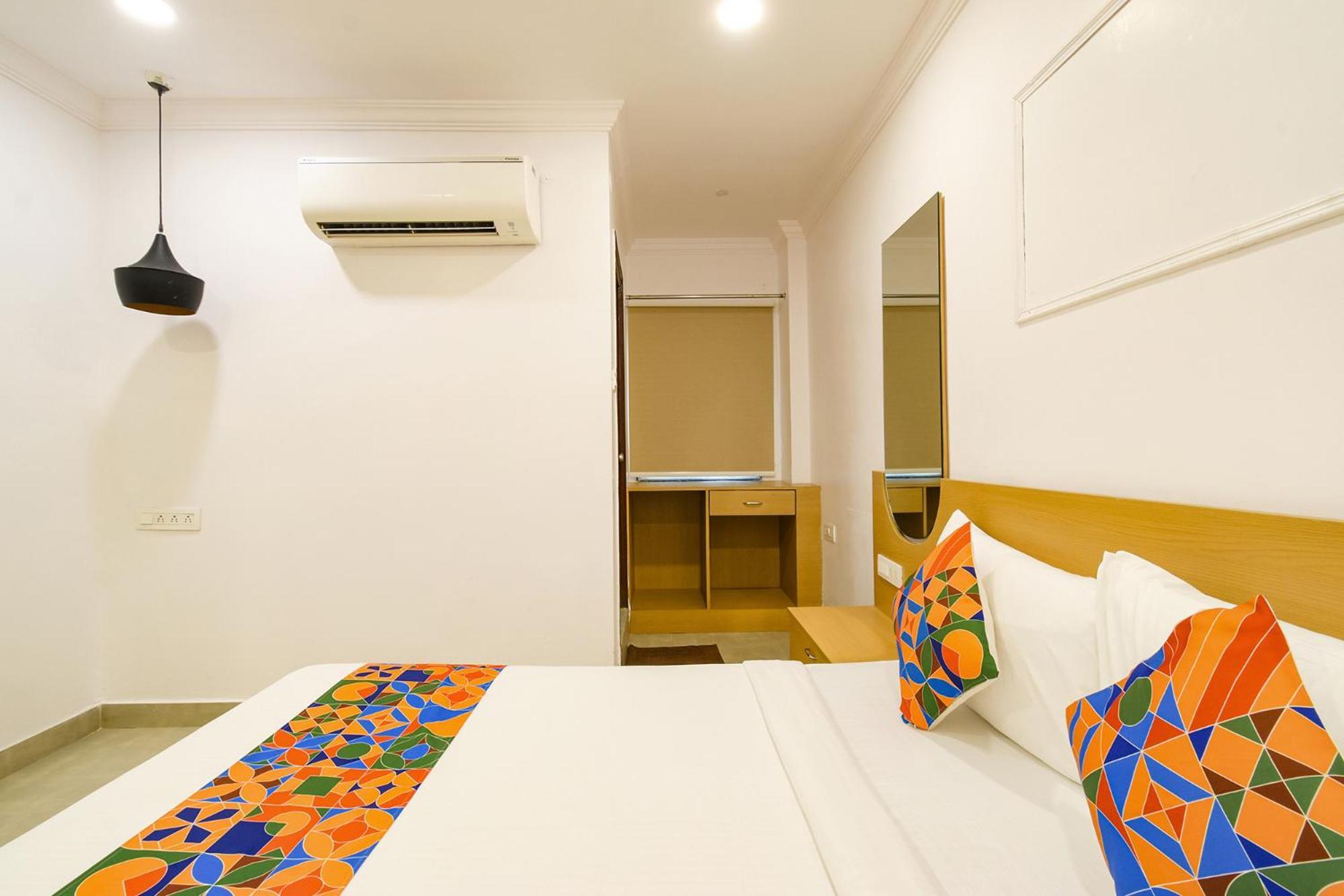 Fabhotel The Cinco Primera - Nr Kbr Park, Banjara Hills Хайдарабад Экстерьер фото